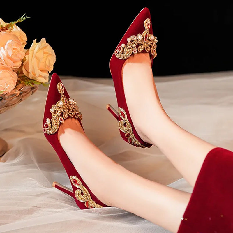 REGELIA - VELVET HEELS