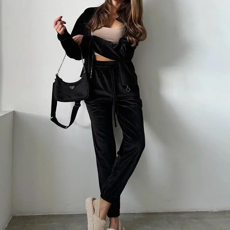 VELUXE - JOGGER SET
