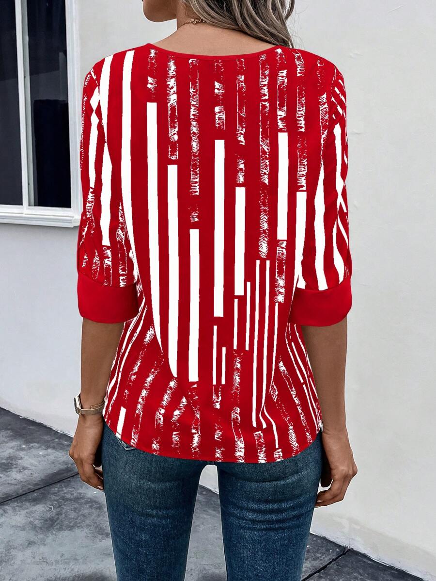 DAELYN - STRIPED BLOUSE WITH NOTCHED NECKLINE