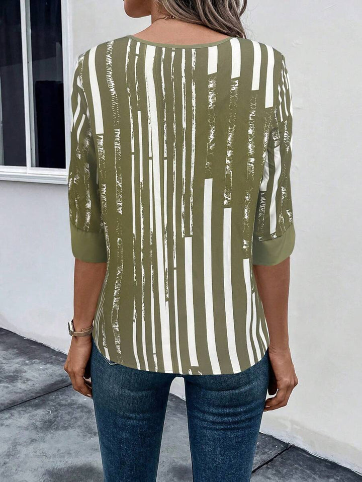 DAELYN - STRIPED BLOUSE WITH NOTCHED NECKLINE