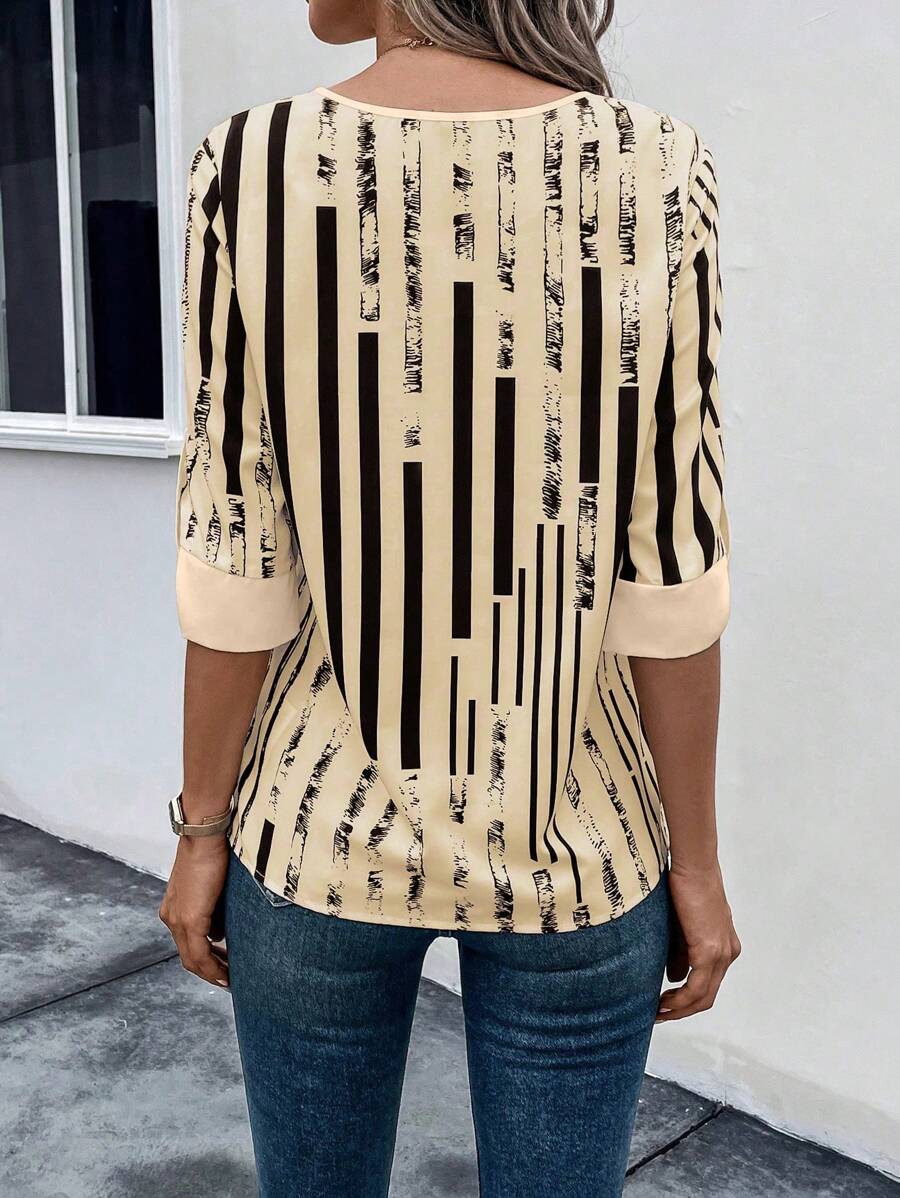 DAELYN - STRIPED BLOUSE WITH NOTCHED NECKLINE