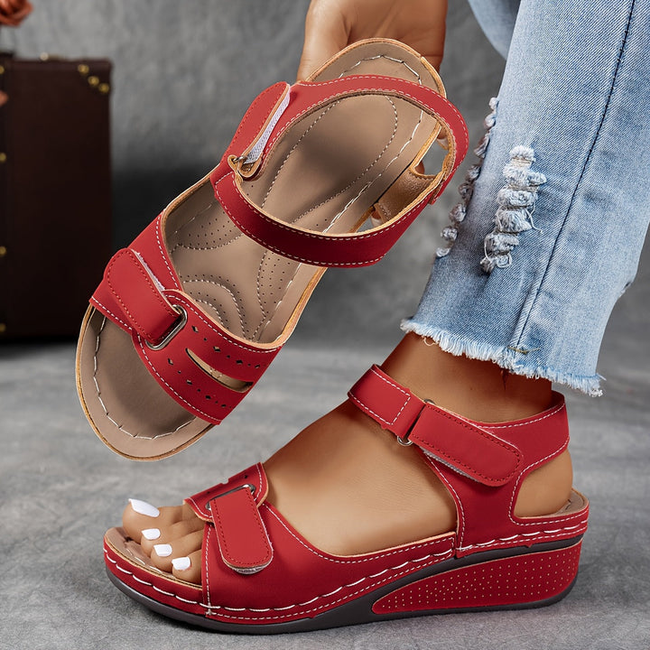 Célima - Elegant Ergonomic Sandals