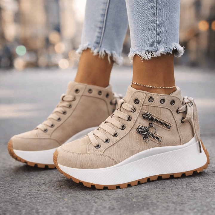 Britt - Chunky Nana Sneakers