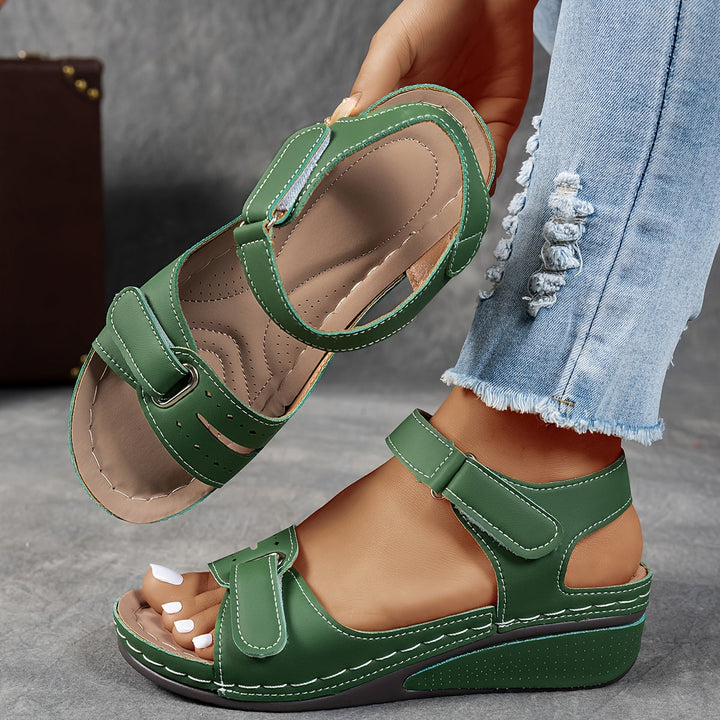 Célima - Elegant Ergonomic Sandals