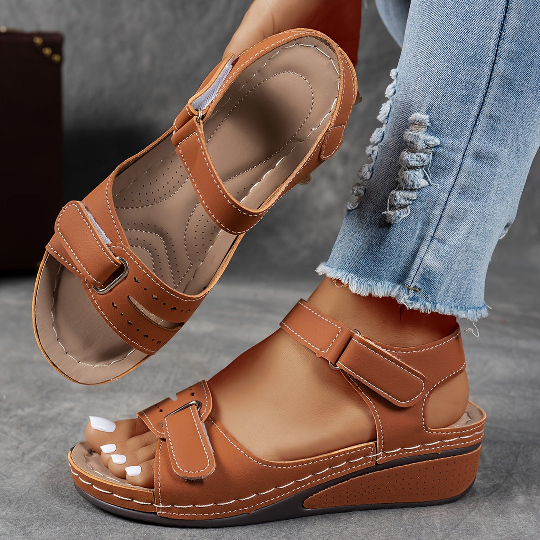 Célima - Elegant Ergonomic Sandals