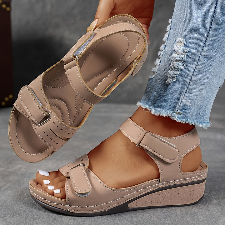 Célima - Elegant Ergonomic Sandals