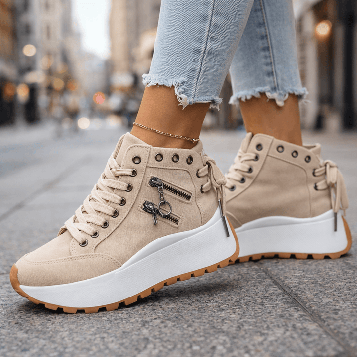 Britt - Chunky Nana Sneakers