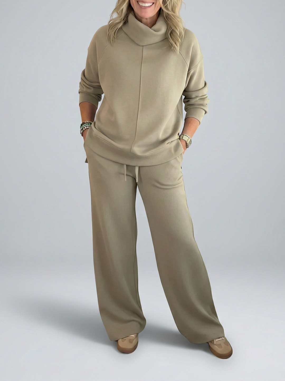 LEONORA - REFINED OUTFIT FOR EVERYDAY ELEGANCE