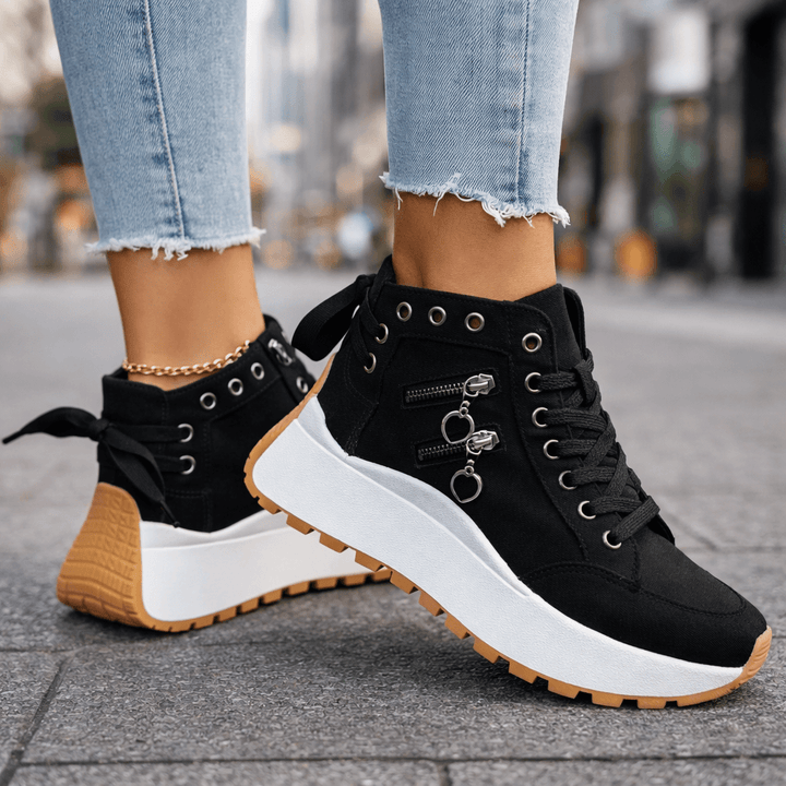Britt - Chunky Nana Sneakers