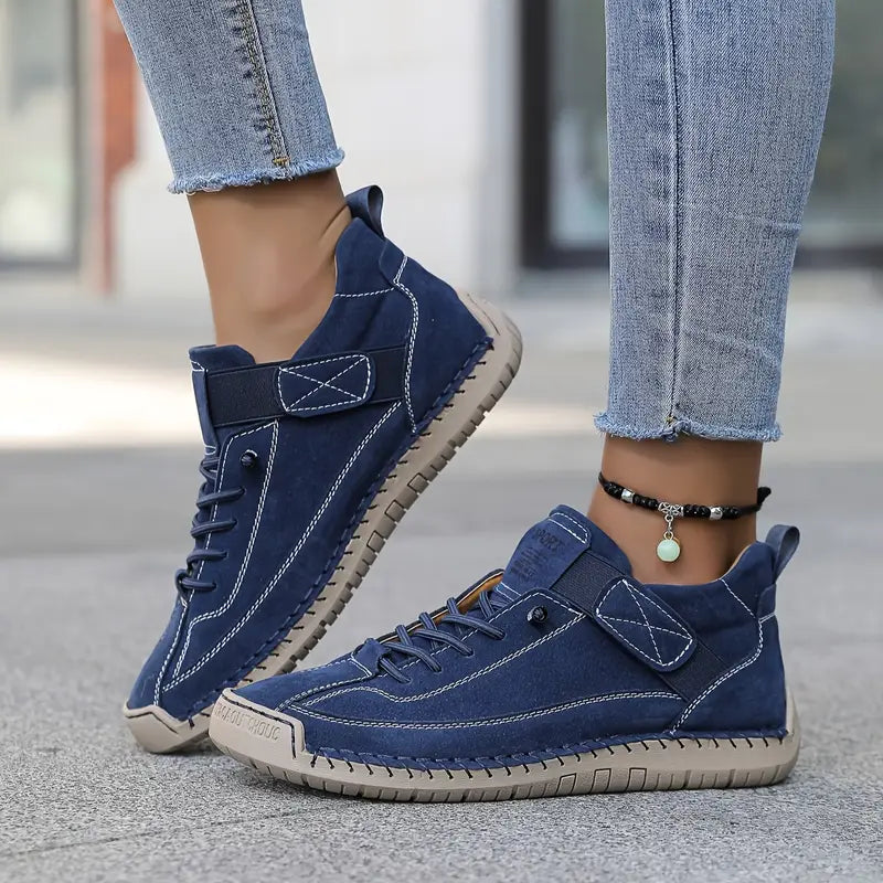 Blue / 11