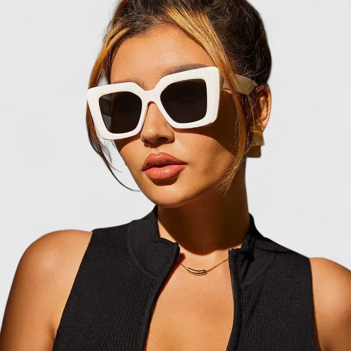 RAEYANA - STYLISH SUNGLASSES