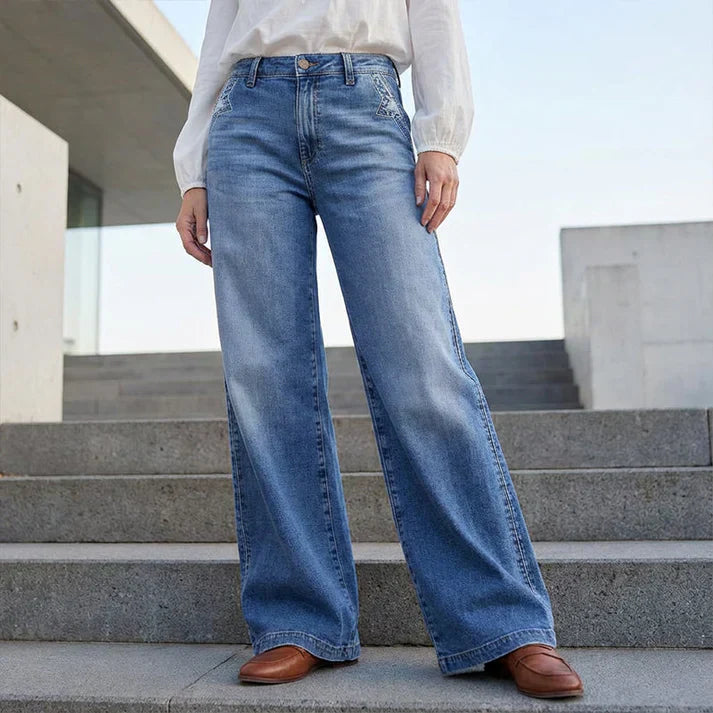Paula – High-Waisted Wide-Leg Jeans